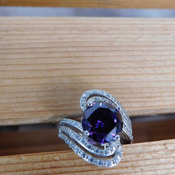 Ladies Genuine Amethyst 5.22 ctw & White Sapphire .925 Sterling Silver Ring - Picture 4 of 6